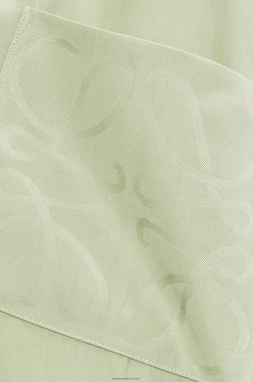 Verde pálido blusa de pijama con anagrama en seda Loewe R8J8Z911 mujer