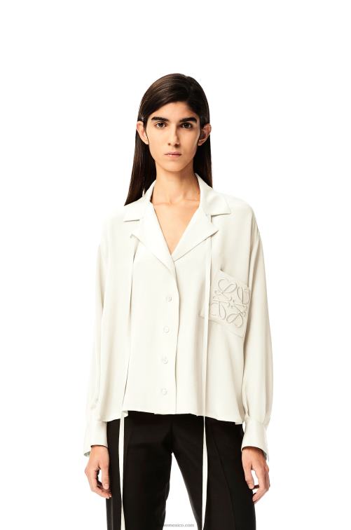 blanco Blusa de satén con anagrama bordado Loewe R8J8Z952 mujer