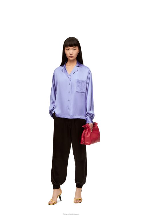lila blusa de pijama en seda Loewe R8J8Z880 mujer