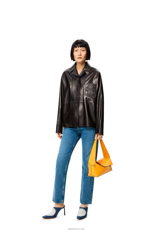 mezclilla azul Vaqueros tapered con bolsillo con anagrama en denim lavado a la piedra Loewe R8J8Z1200 mujer