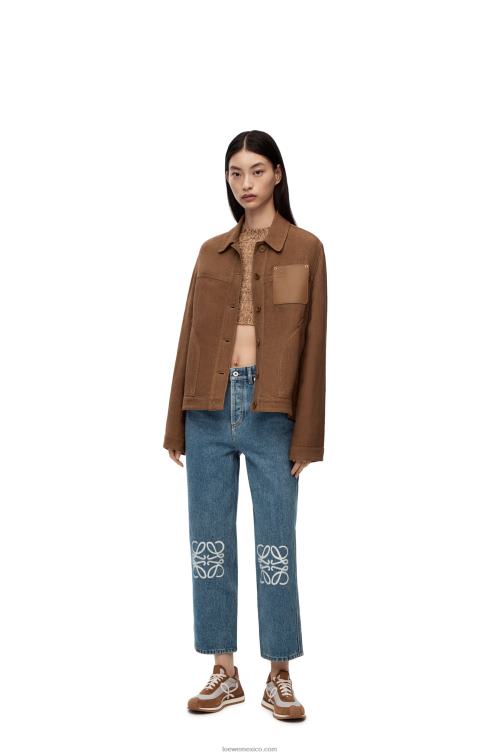 mezclilla azul medio vaqueros capri con anagrama en denim Loewe R8J8Z1203 mujer