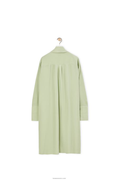 Verde pálido vestido de seda con anagrama de solapa Loewe R8J8Z1101 mujer