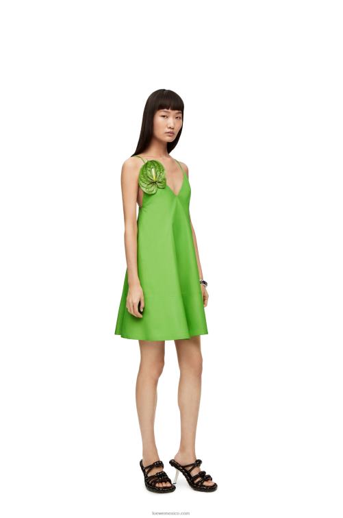 verde flúor vestido de tirantes en napa anthurium Loewe R8J8Z1067 mujer