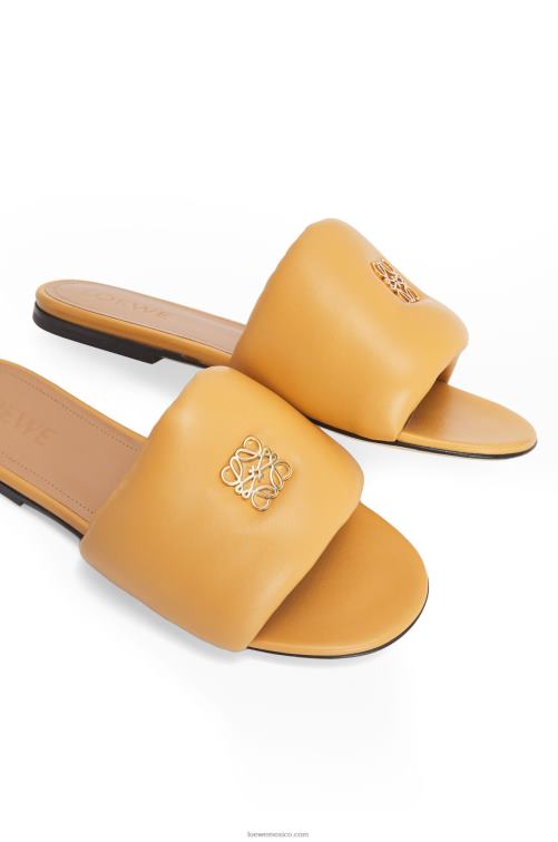 desierto Chanclas acolchadas con anagrama de piel de cordero Loewe R8J8Z684 mujer