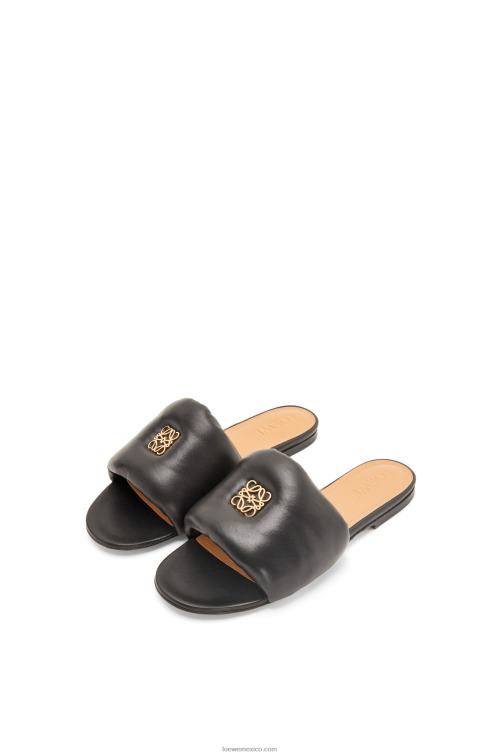 negro Chanclas acolchadas con anagrama de piel de cordero Loewe R8J8Z685 mujer