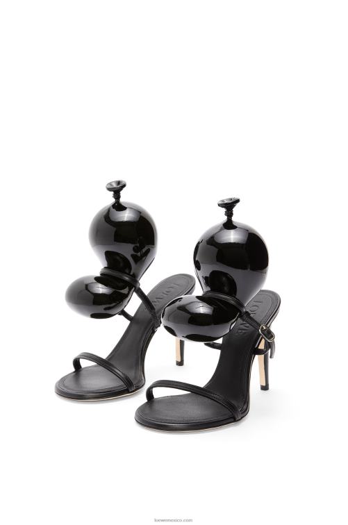 negro sandalia globo en piel de cordero Loewe R8J8Z707 mujer