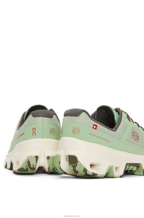Verde pálido zapatilla de running cloudventure de nailon Loewe R8J8Z635 mujer
