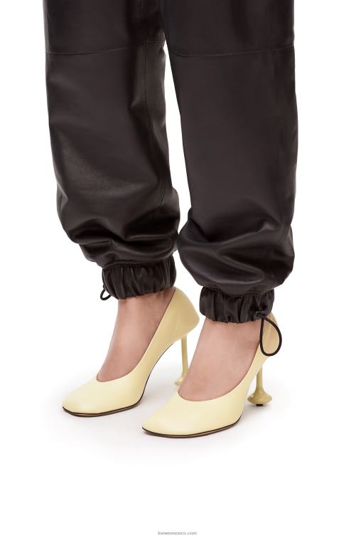 acacia descolorida bomba de juguete en piel de cabra Loewe R8J8Z728 mujer