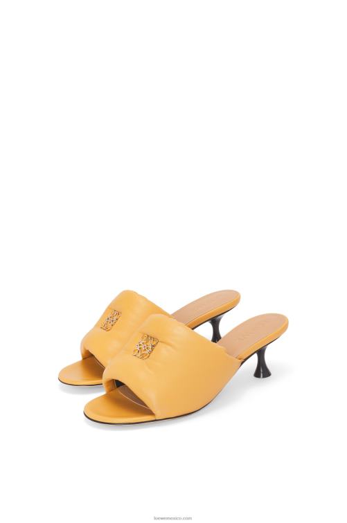desierto Mules acolchados con anagrama de piel de cordero Loewe R8J8Z753 mujer