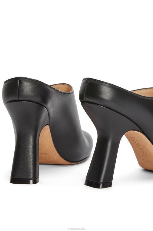 negro zuecos con tacón terra de piel de becerro Loewe R8J8Z740 mujer