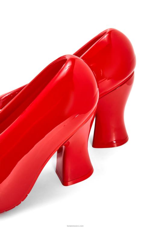 rojo brillante bomba de espuma lacada comic en goma espuma ligera Loewe R8J8Z733 mujer