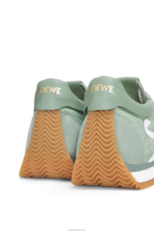verde claro runner flow de ante y nailon Loewe R8J8Z641 mujer